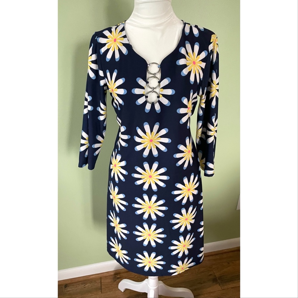 Retro inspired groovy daisy dress, MSK floral midi shift dress